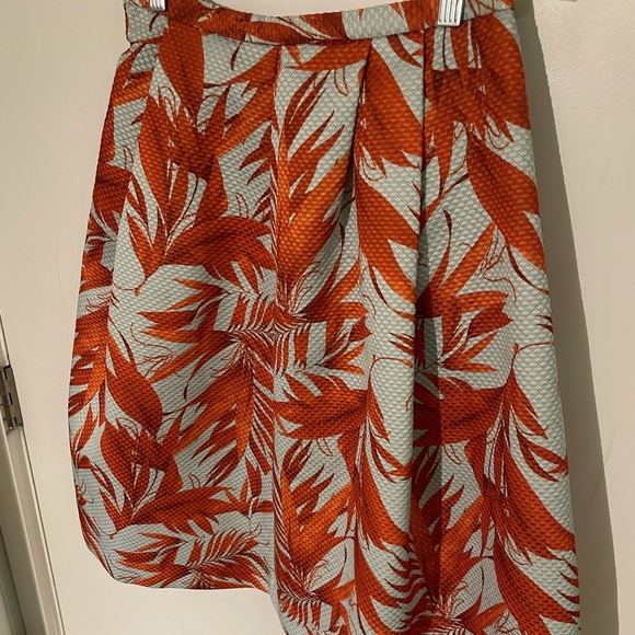 H&M Floral pleated Skirt - Picture 8 of 9